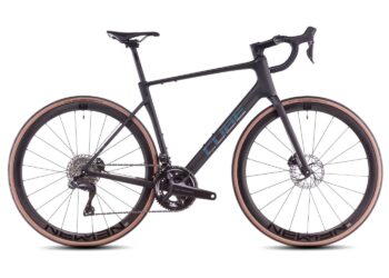 Cube Attain SLT Black